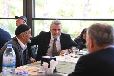 Büyükşehirden 10 Bin Emekliye 25 Milyon TL Destek