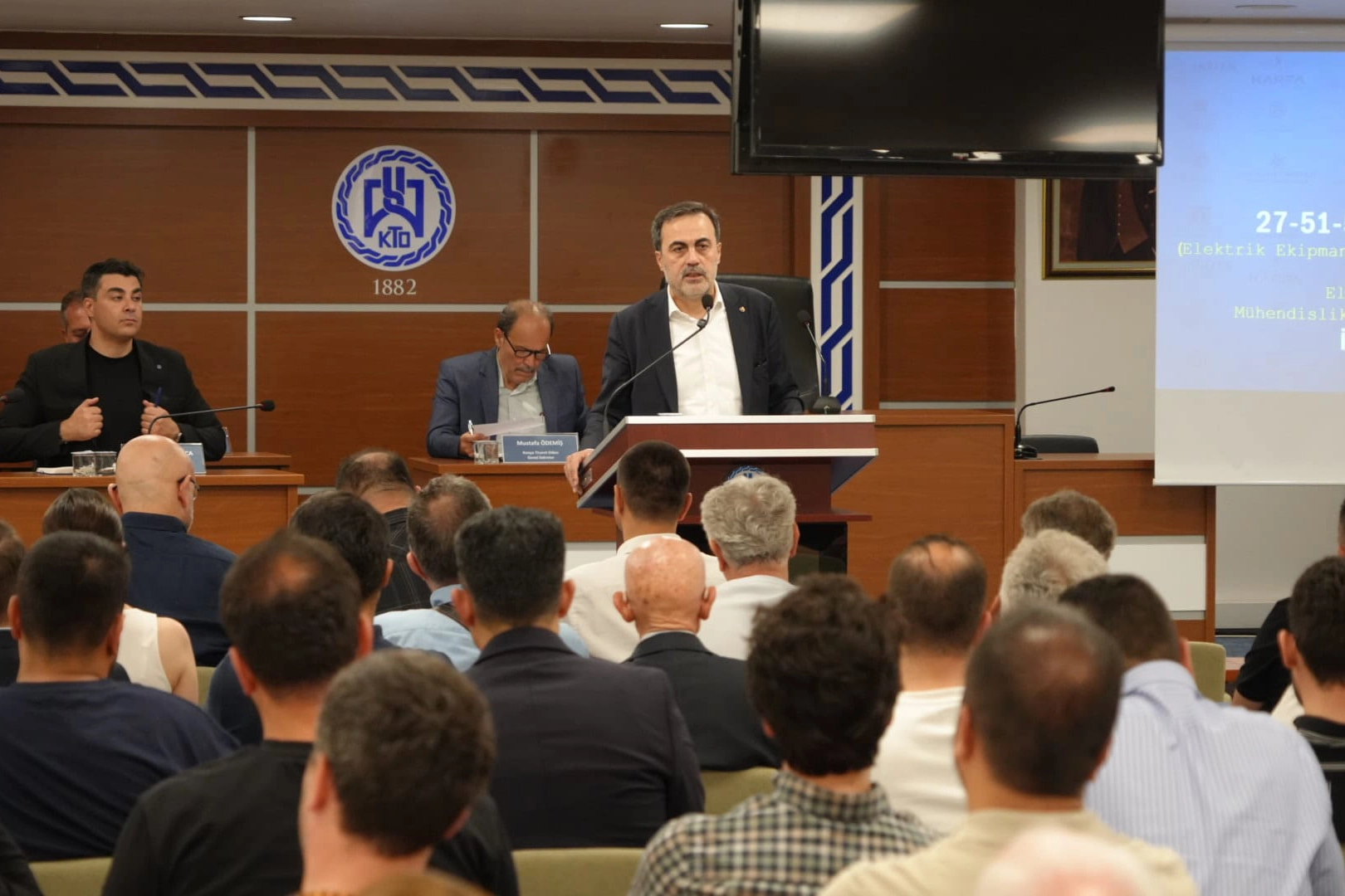 KTO, Meslek Komiteleriyle İstişare Toplantılarını Sürdürüyor