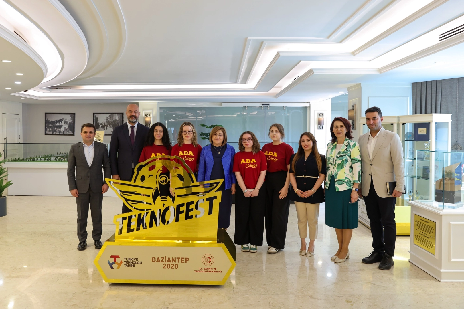 Gaziantep’in Gururu Öğrenciler Başkan Şahin ile Buluştu