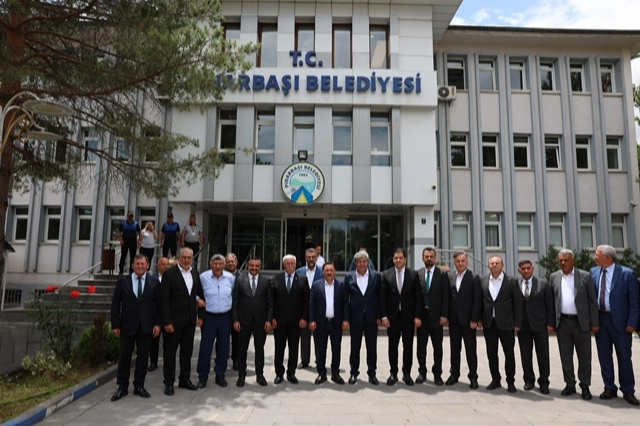 Kayseri Heyetinden Pınarbaşı’na Çalışma Ziyareti
