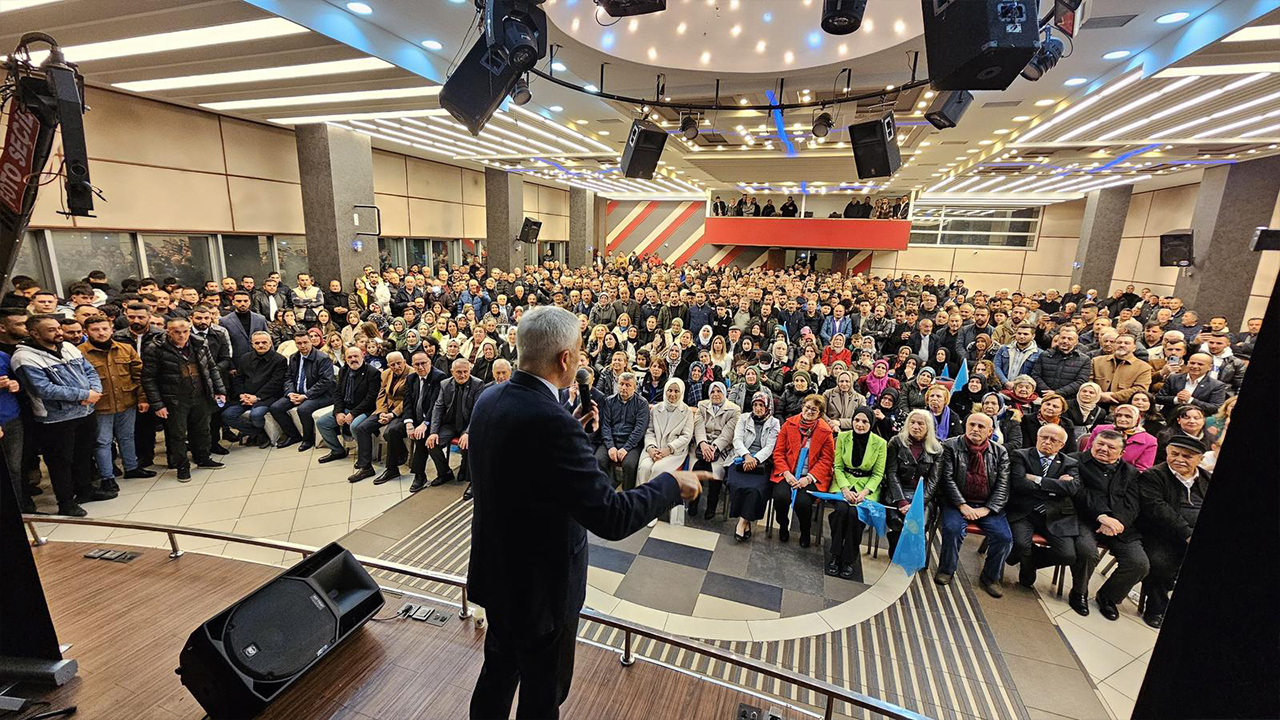 İyi Partili Enver Yılmaz Gümbür Gümbür Geliyor