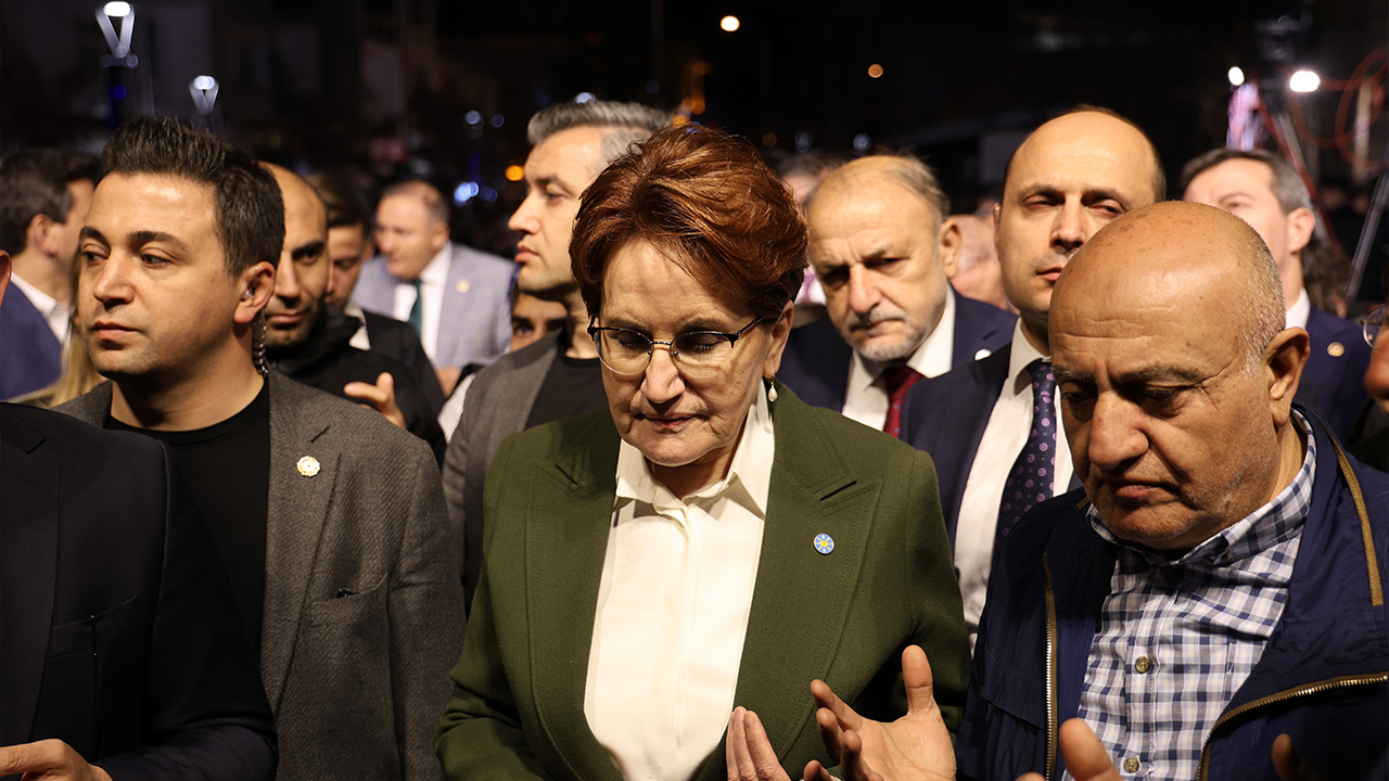 Akşener Nevşehir Belediyesini Ziyaret Etti
