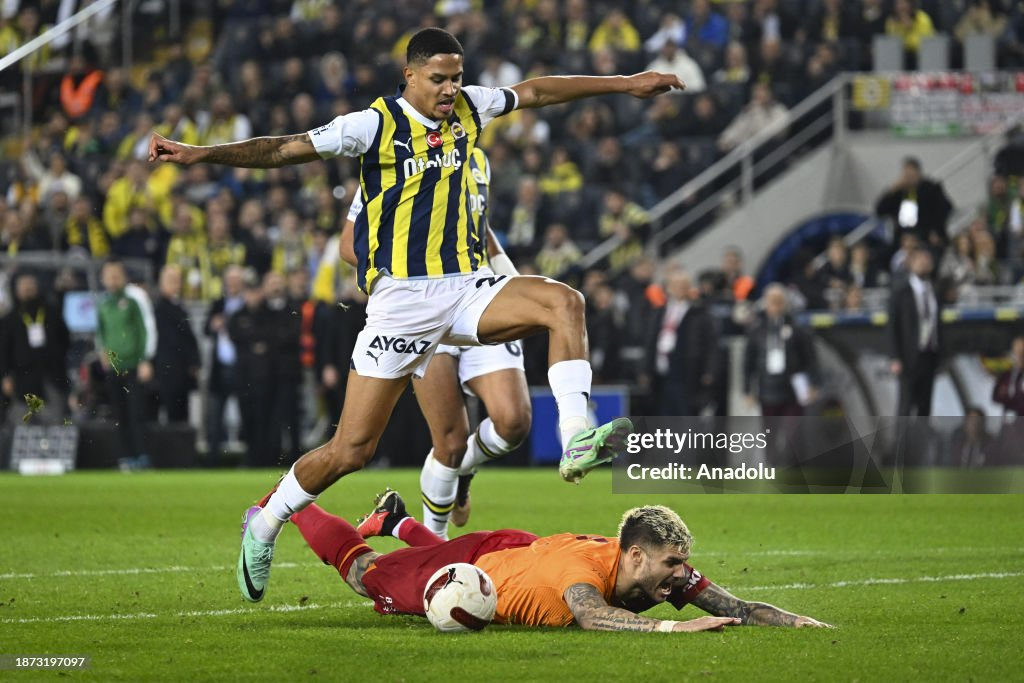 Oosterwolde Fenerbahçe Taraftarlarını Heyecanlandırdı